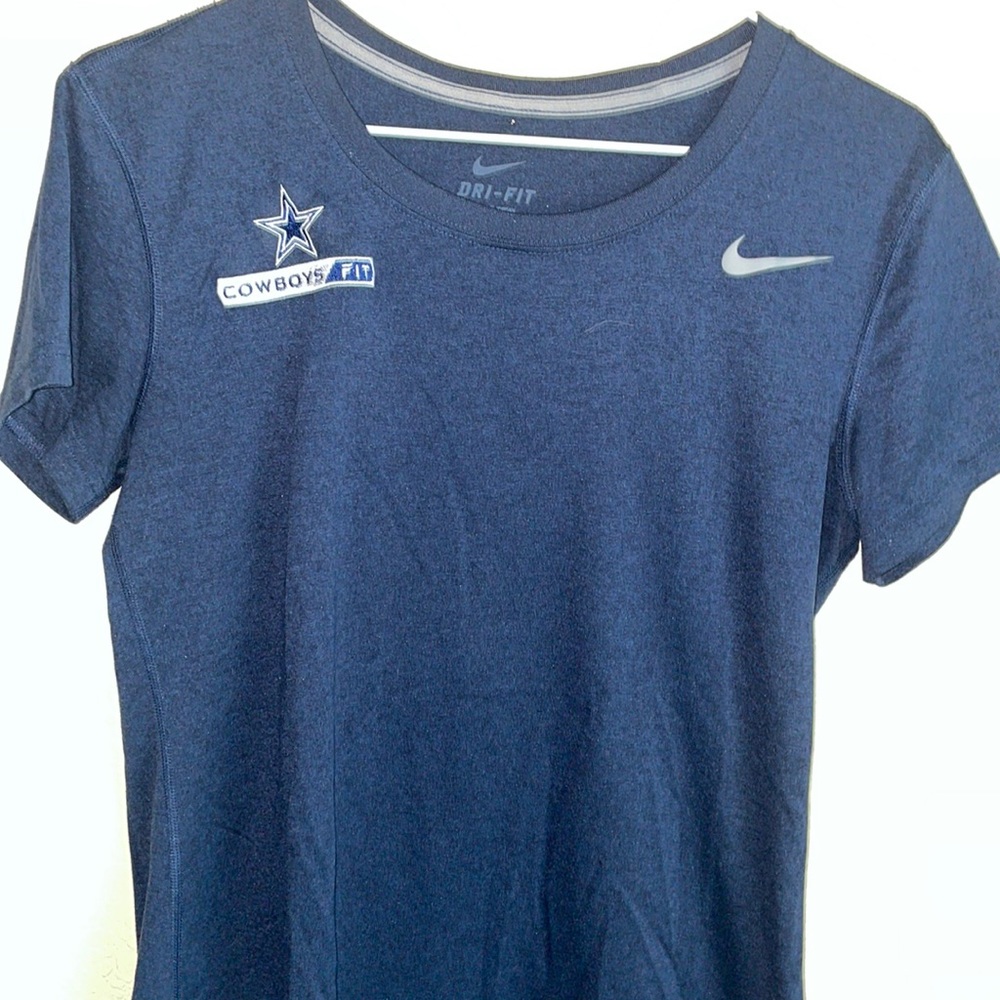 Nike dry fit Dallas cowboy fit top